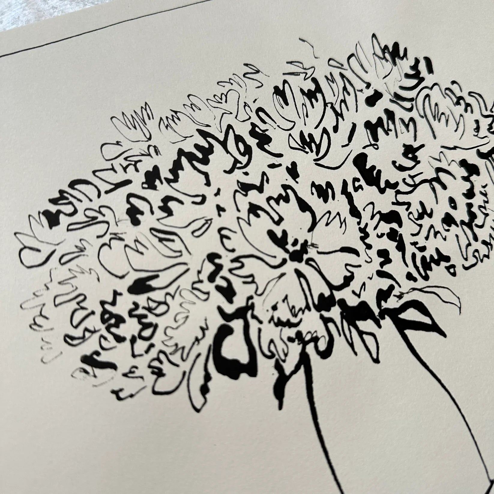Vase Pivoine II par Aislinn Forbes