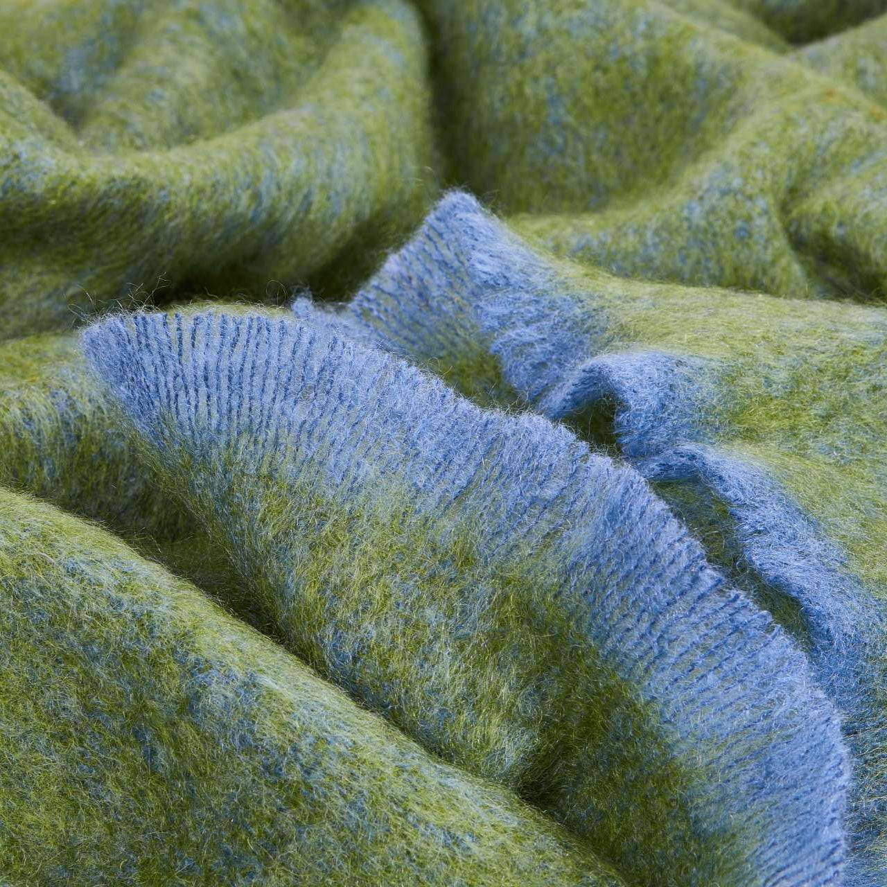 Plaid en mohair Clash Rowan
