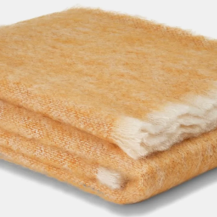 Jeté en mohair ocre Mooneen