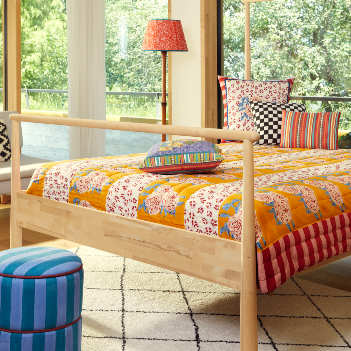 Couette dorée à rayures léopard