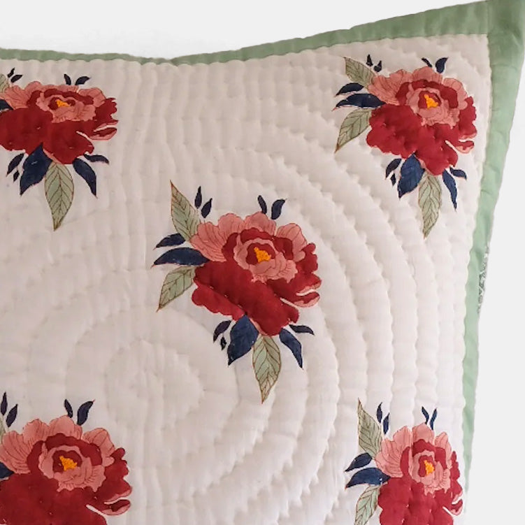 Housse de coussin matelassée rouge Babita