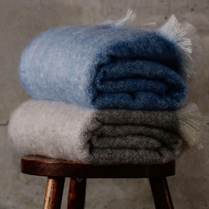 Jeté en mohair Mooneen Azure