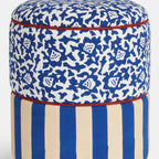 Pouf bleu à rayures bleues arabesques
