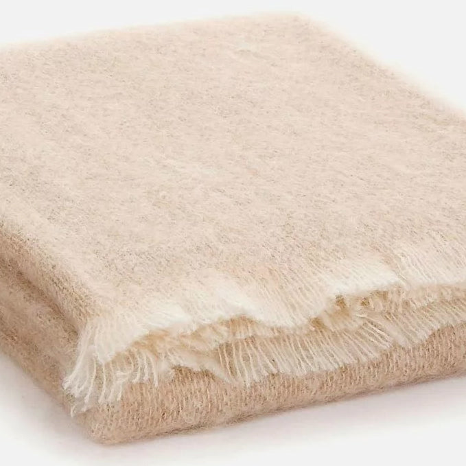 Jeté en mohair Mooneen Fawn