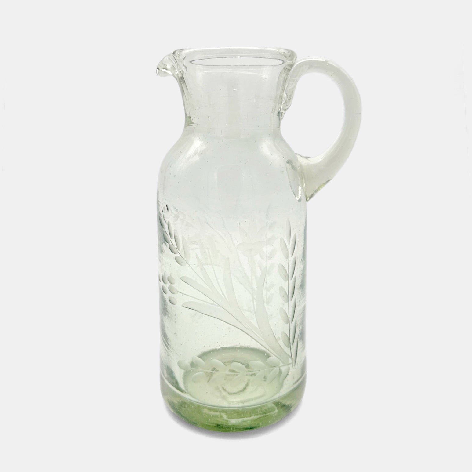 Pichet en verre gravé à la main