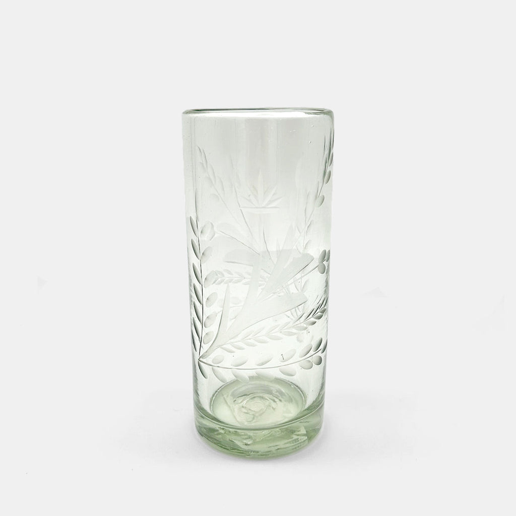 Verre gravé à la main en hauteur