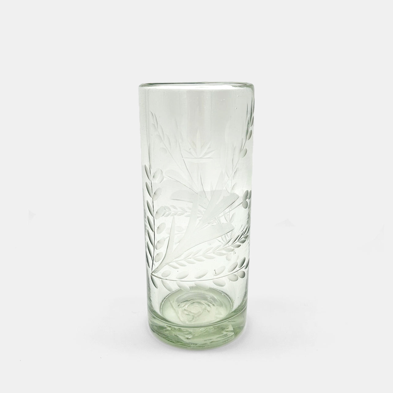 Verre gravé à la main en hauteur