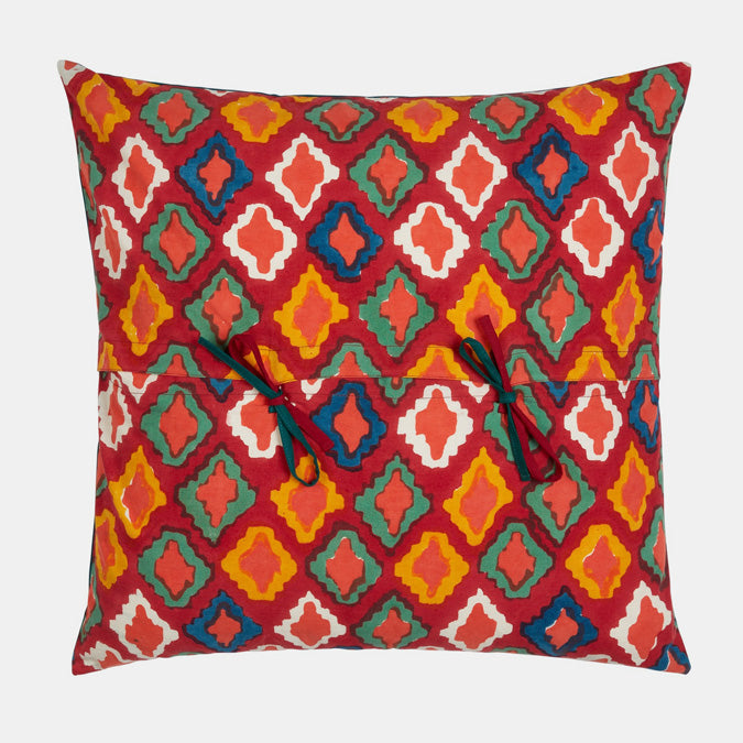Coussin carré crème foncé Lisa Bouquet